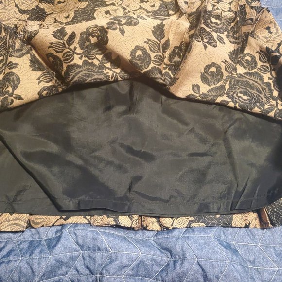 Ann Taylor Sz 2 Wool & Silk Brocade Black Gold Floral Pleated Pencil Skirt - Picture 5 of 9
